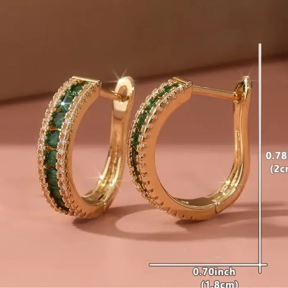 Luxurious Gold and Green Stone Earrings - Picture 3 of 4